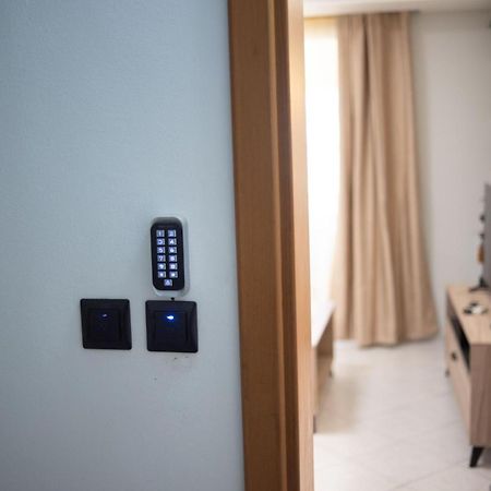 Sky 7 View Apartment 이라클리온 외부 사진